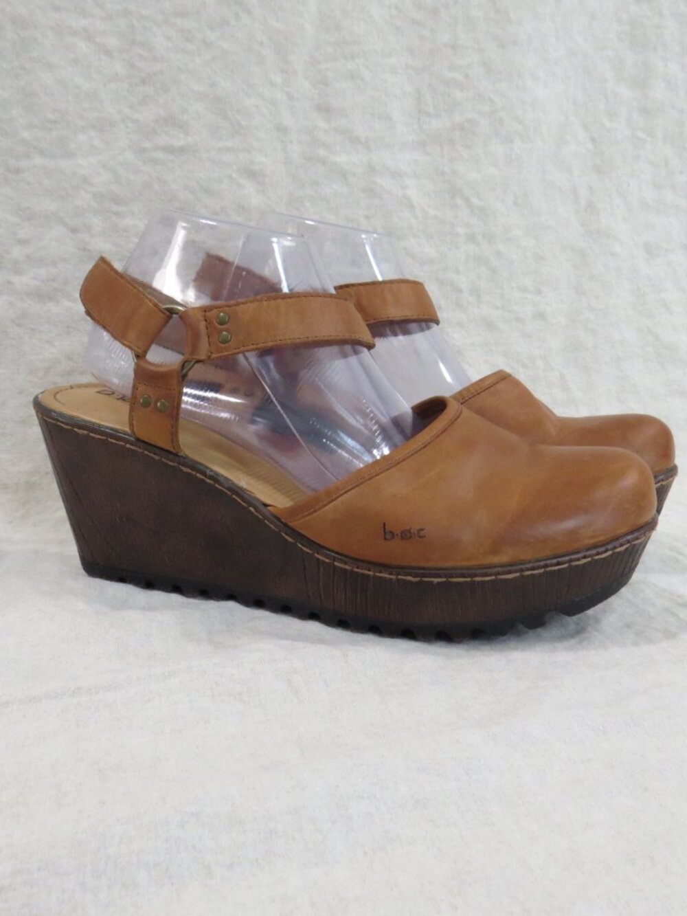 B.O.C. Rina Leather Wedge Sandal SIZE 11 Brown